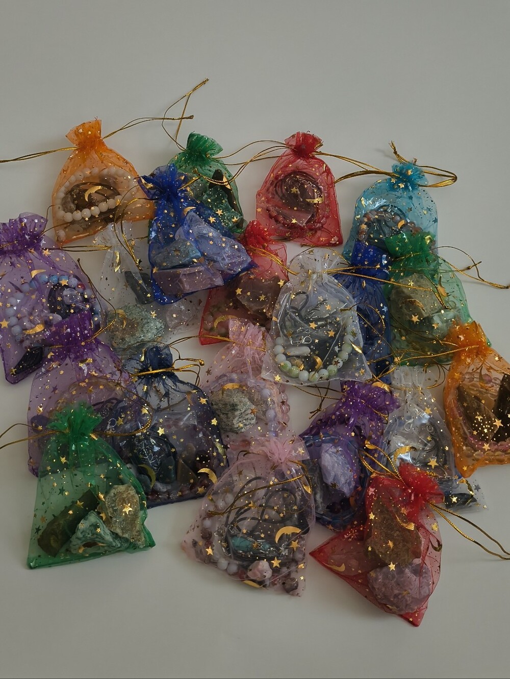 Mystery Organza Favor Bags 20 Satchels Rocks Stones Necklaces Bead Bracelts